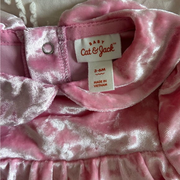 Cat&Jack Pink Crushed Velvet Velour 2piece Dress and Diaper undies NWT Sz. 3-6mo - Picture 3 of 7
